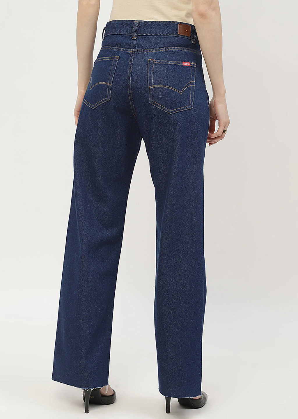 Madame Highly Washed Blue Wide Leg Jeans - Image 5