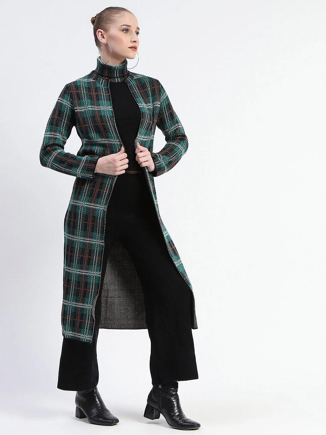 Madame Emerald Green Geometric Print Shrug With Top And Bottom Co-Ord Set - Image 3