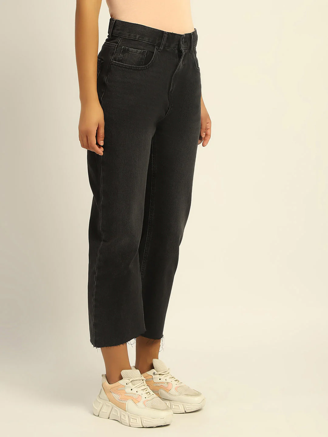Madame Black Boyfriend Fit Cotton Denim - Image 6
