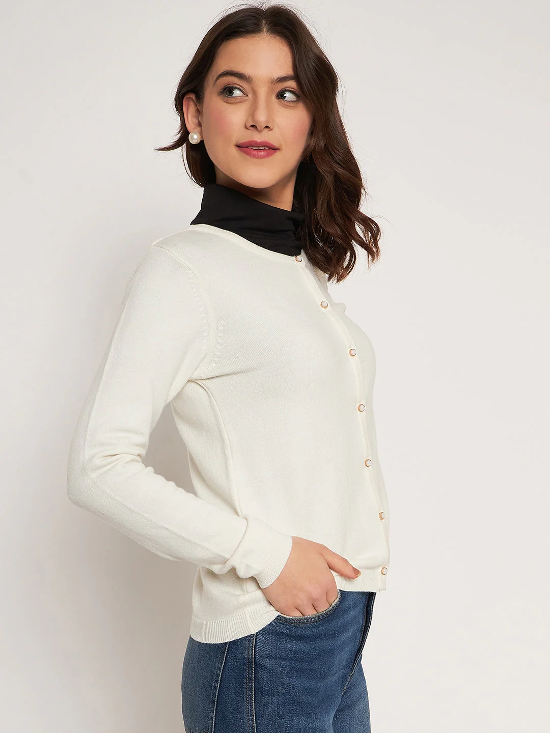 Madame Offwhite Round Neck Cardigan - Image 4
