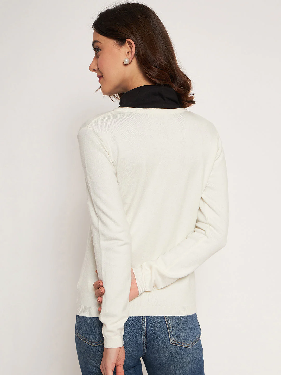 Madame Offwhite Round Neck Cardigan - Image 5