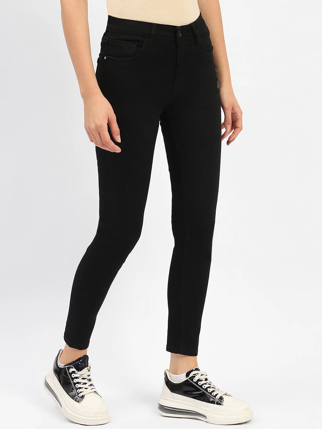 Madame Light Washed Charcoal Skinny Jeans - Image 3