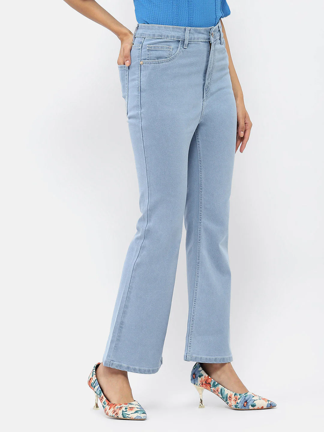 Madame Solid Light Blue Flared Denim Jeans - Image 5