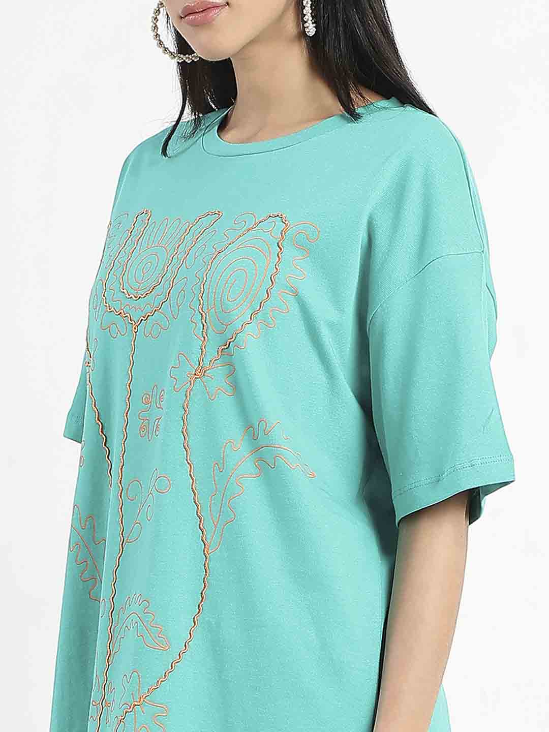 Madame Graphic Print Half Sleeve Peacock Green Cotton T-Shirt - Image 7