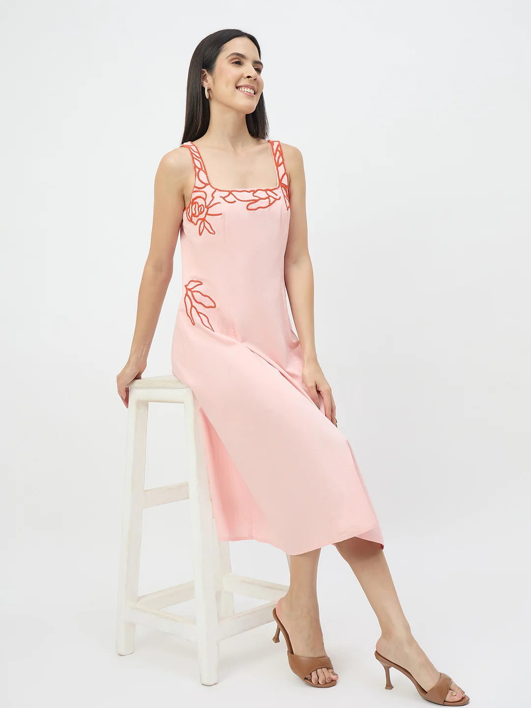 Madame Blush Pink Cotton Midi Dress - Image 3